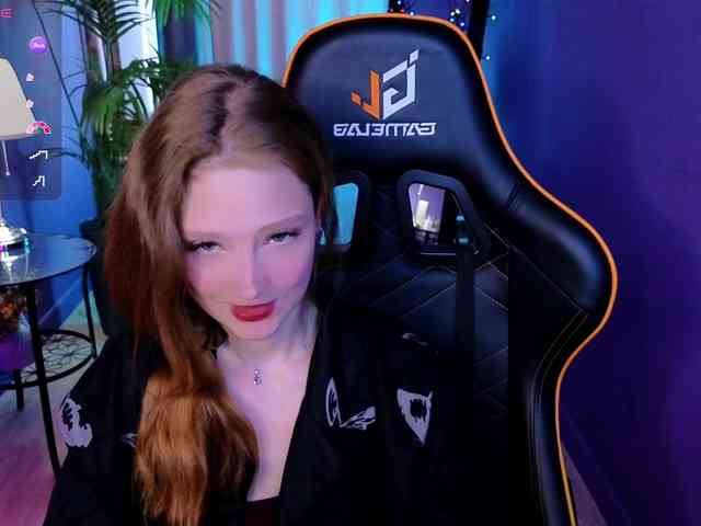 Your-lilith webcam
