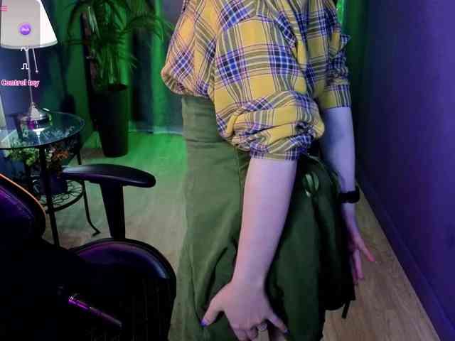 Your-lilith webcam