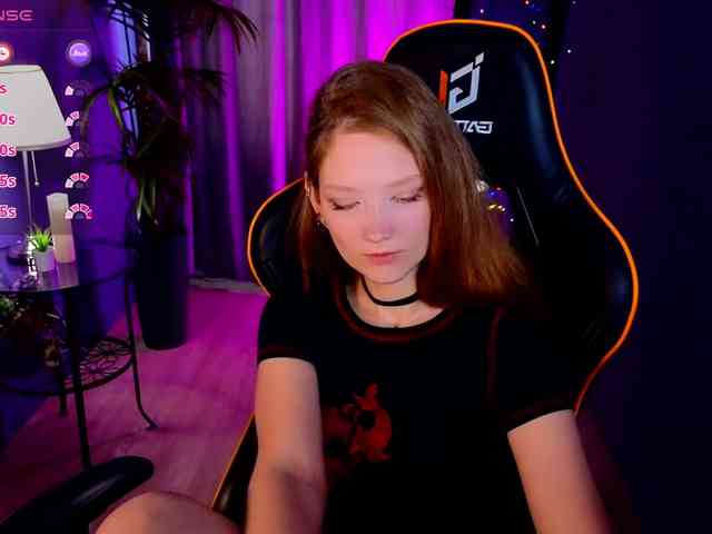 Your-lilith webcam