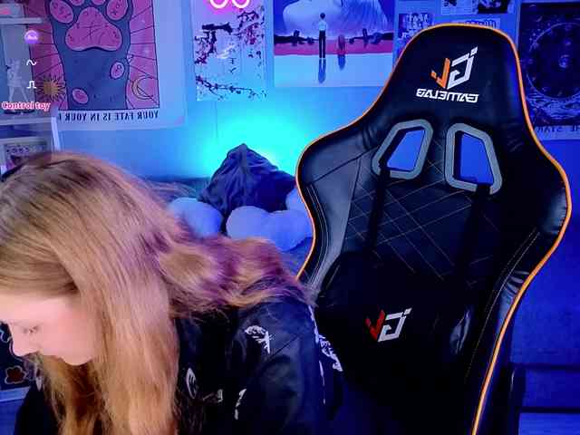 Your-lilith webcam