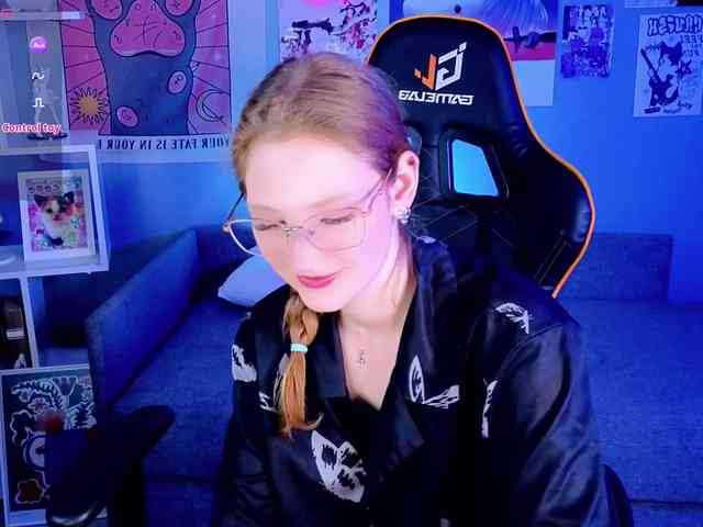 Your-lilith webcam