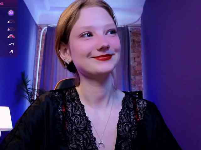 Your-lilith webcam