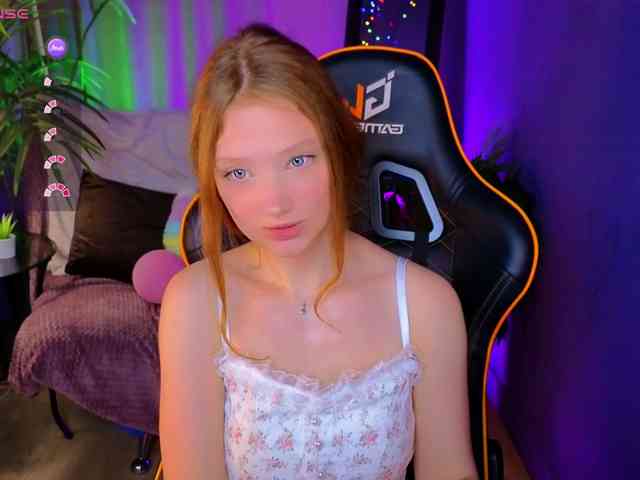 Your-lilith webcam