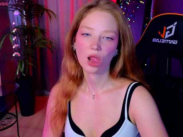 Your-lilith webcam