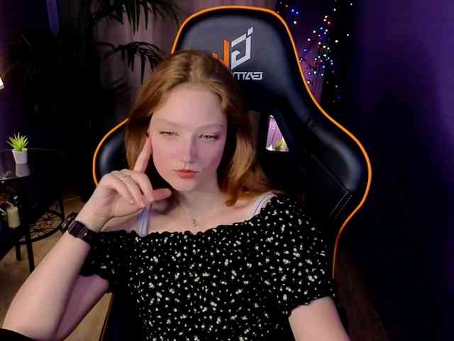 Your-lilith webcam