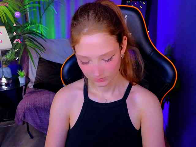 Your-lilith webcam