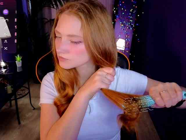 Your-lilith webcam