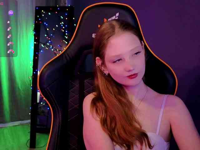 Your-lilith webcam