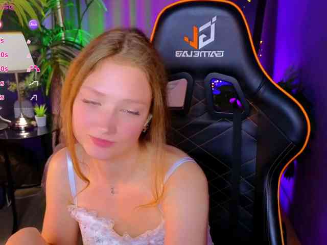 Your-lilith webcam