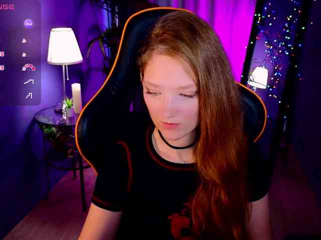 Your-lilith webcam