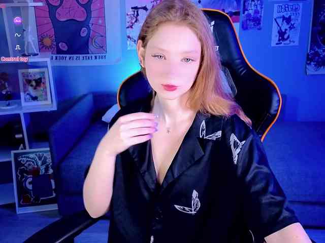 Your-lilith webcam