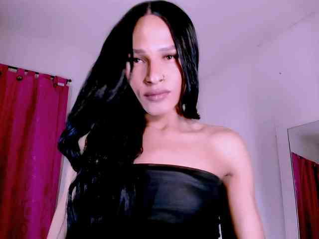karoline-miss private