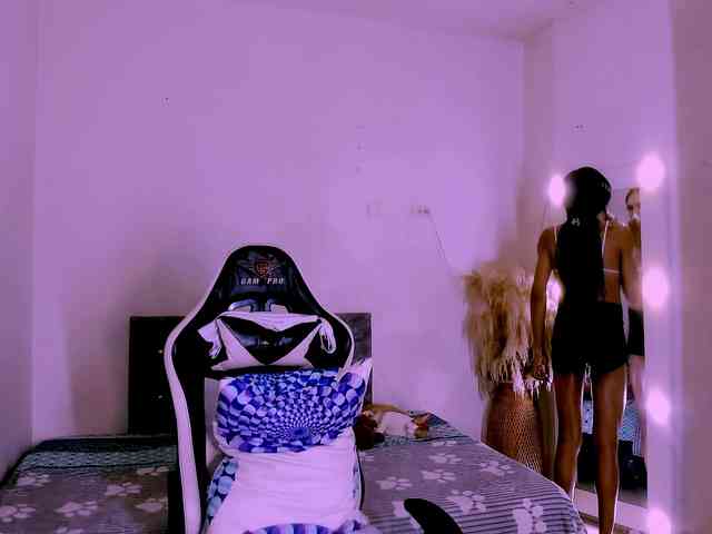 karoline-miss Sex Cam Show