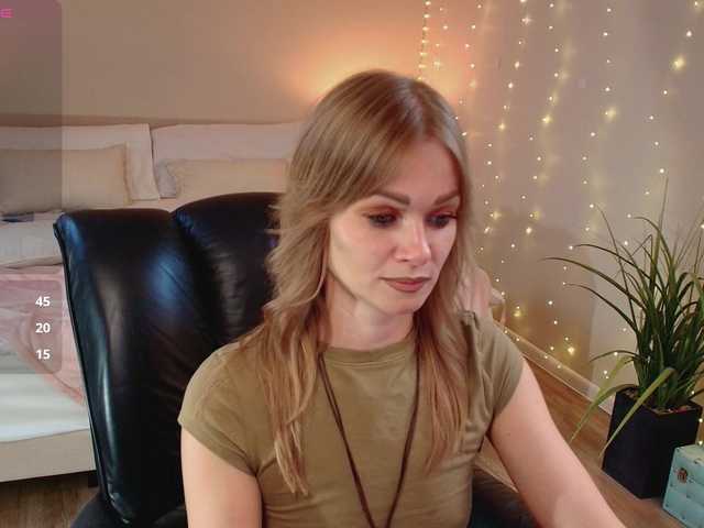 missKOSHKA live cam preview