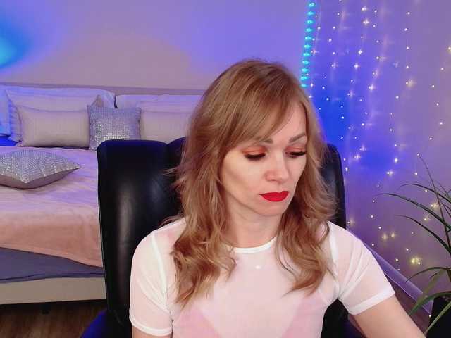 Kissmeexxx live cam on BongaCams