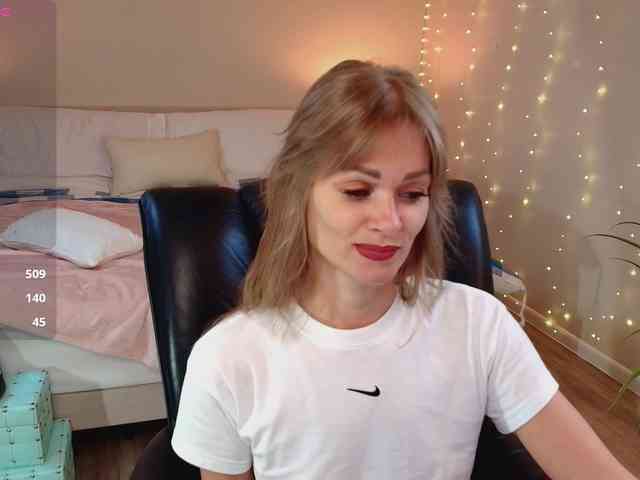 Kissmeexxx Kissmeexxx