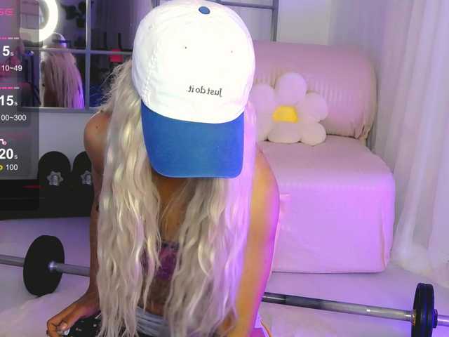 SarahRaiynex live cam on BongaCams