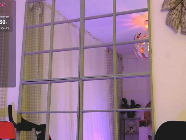 SarahRaiynex live cam on BongaCams