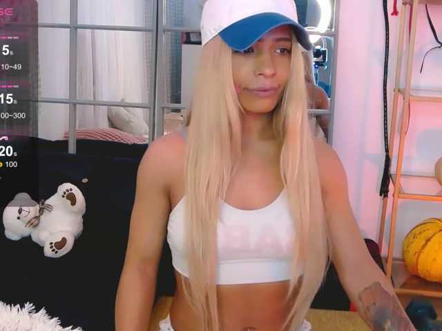 SarahRaiynex, live now on BongaCams