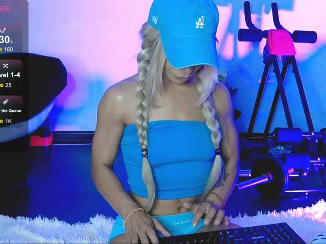 SarahRaiynex live cam on BongaCams