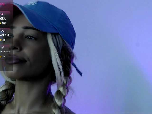 SarahRaiynex live cam on BongaCams