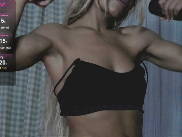 SarahRaiynex live cam on BongaCams