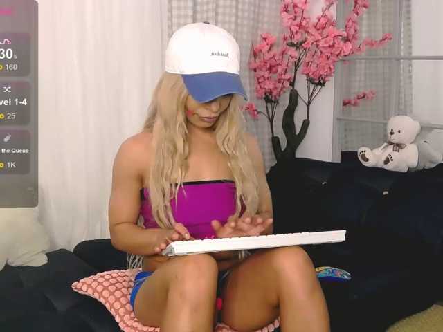 SarahRaiynex, en vivo ahora en BongaCams