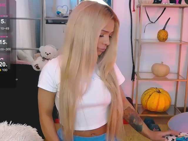 SarahRaiynex live cam on BongaCams