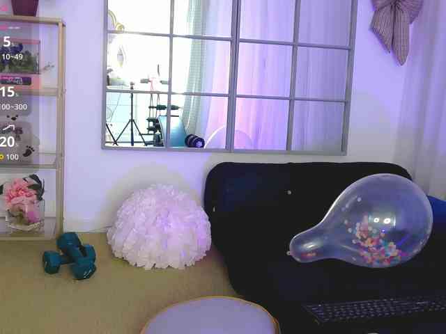 SarahRaiynex webcam