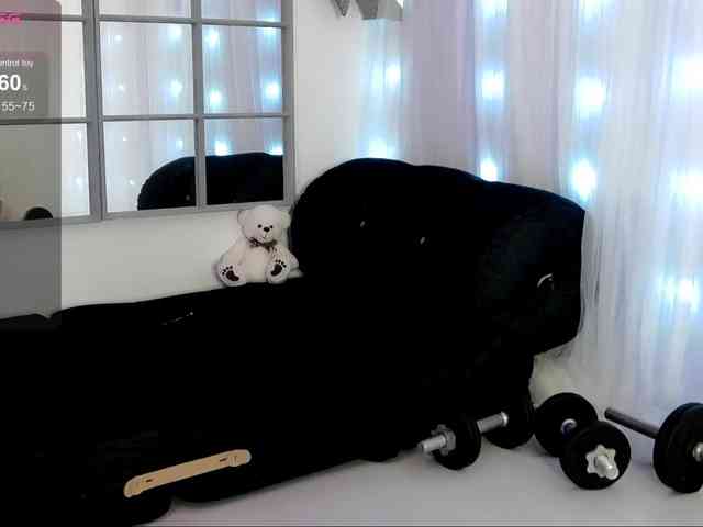 SarahRaiynex webcam