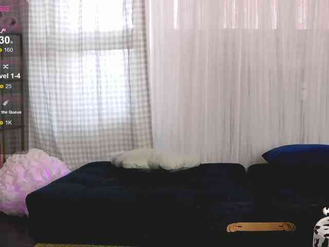 SarahRaiynex webcam