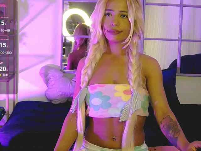 SarahRaiynex Live Webcam on BongaCams
