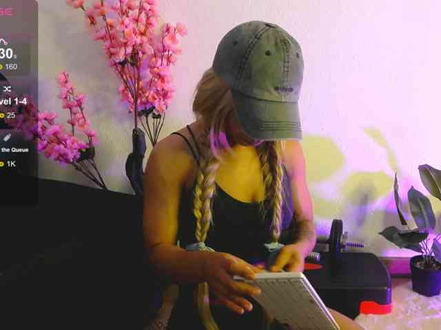SarahRaiynex