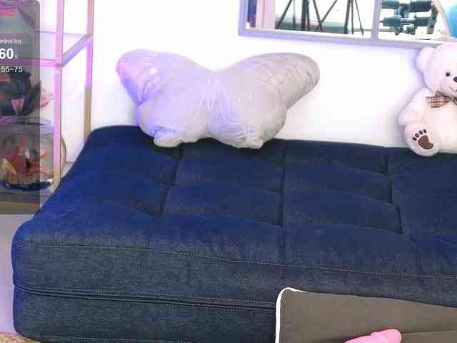 SarahRaiynex webcam