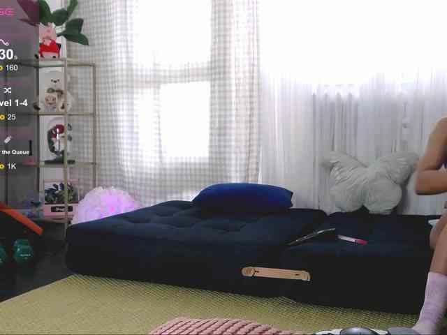 SarahRaiynex webcam