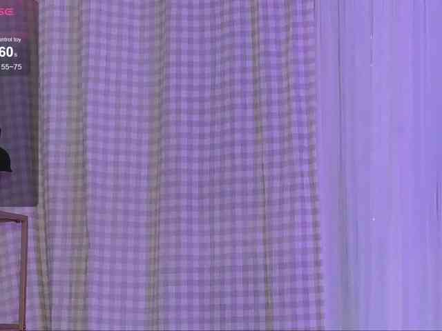 SarahRaiynex webcam