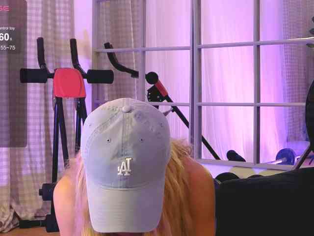 SarahRaiynex webcam