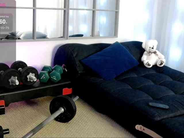 SarahRaiynex webcam