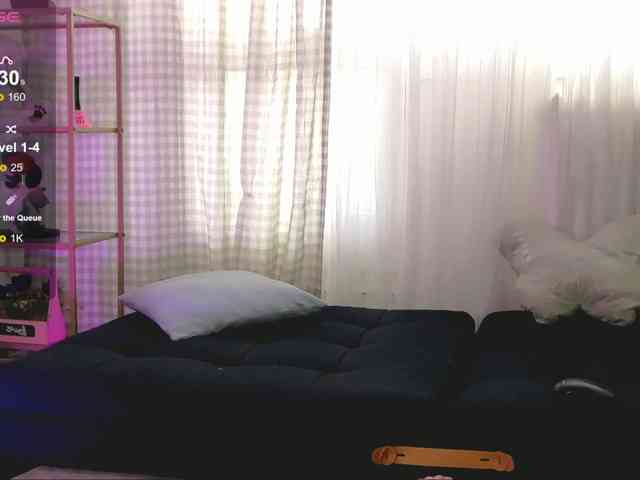 SarahRaiynex webcam