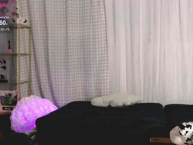 SarahRaiynex webcam