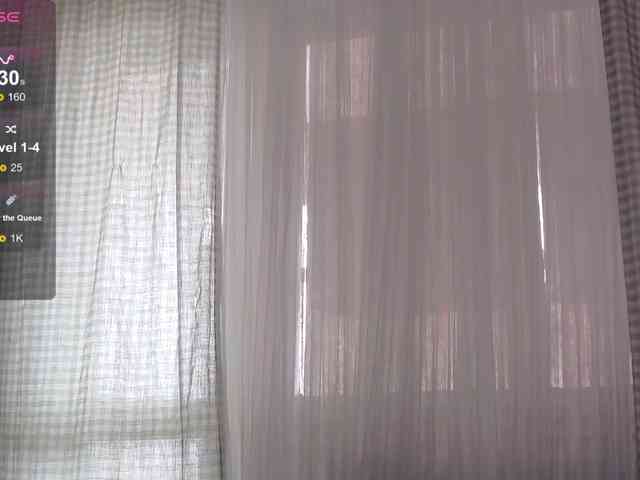 SarahRaiynex webcam