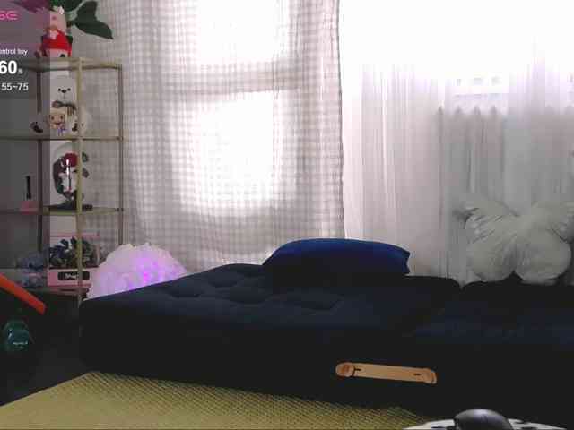 SarahRaiynex webcam