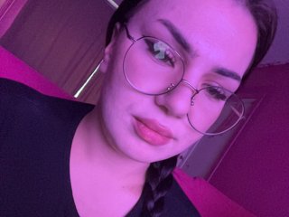 Family707 live on BongaCams