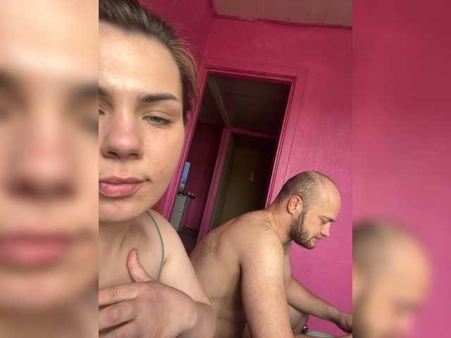 Family707's BongaCams show and profile