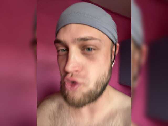 Family707's BongaCams show and profile