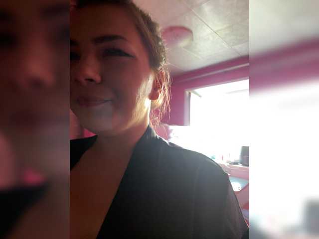 Family707 live cam on BongaCams