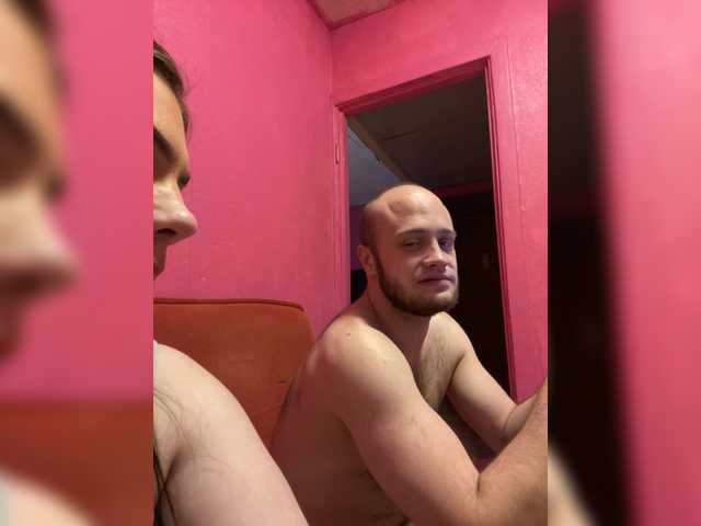 Family707's BongaCams show and profile