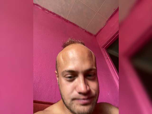 Family707 live cam on BongaCams