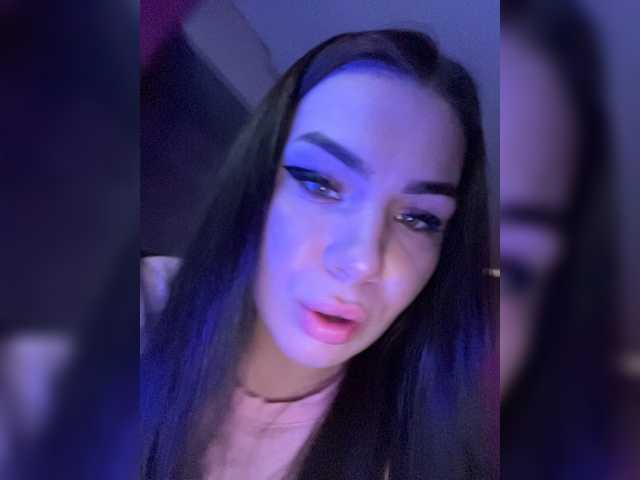 Family707 live cam on BongaCams