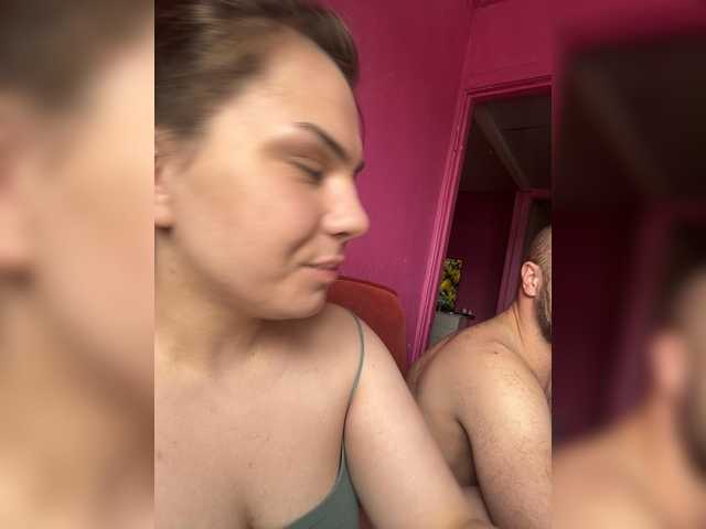 Family707's BongaCams show and profile